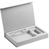 Коробка Silk с ложементом под ежедневник 10x16 см, аккумулятор и ручку, серебристая, арт. 16207.10 фото 2 — Бизнес Презент