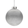 Елочный шар Finery Gloss, 10 см, глянцевый серебристый с глиттером, арт. 17664.11 фото 2 — Бизнес Презент